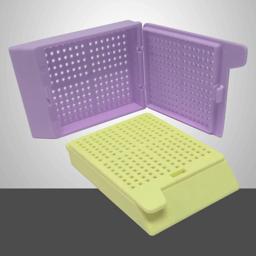 Type 8 paraffin cassettes